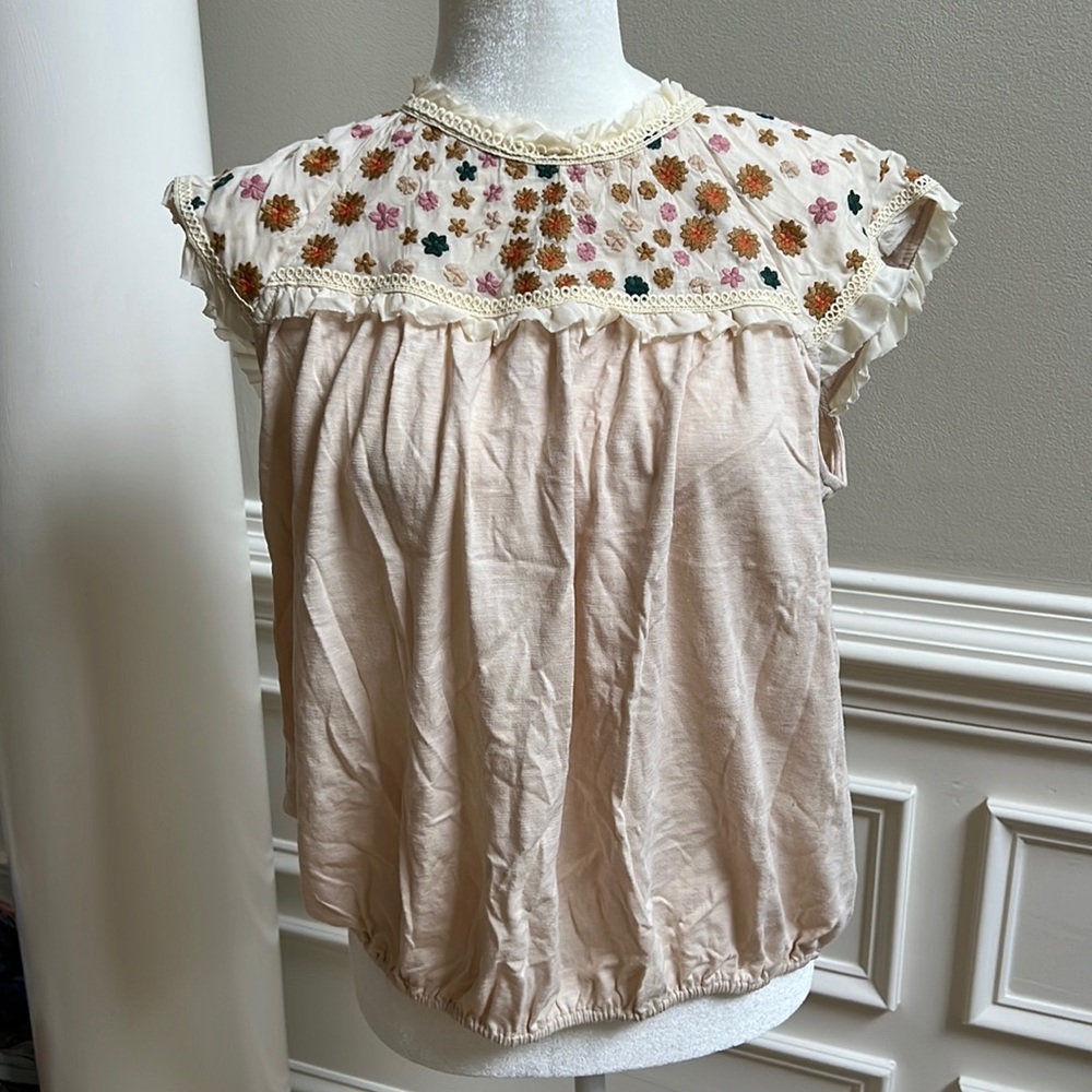 Gorgeous ROOLEE top